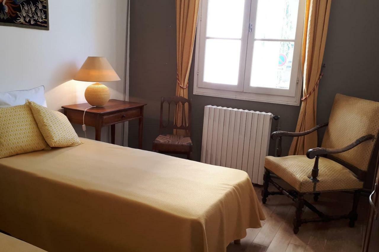 Appartement De Charme Au Coeur De La Vieille Ville Бержерак Екстериор снимка